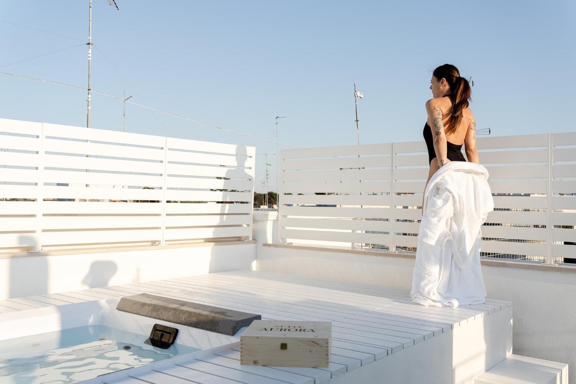 Aurluna Luxury Suites Bari Zewnętrze zdjęcie