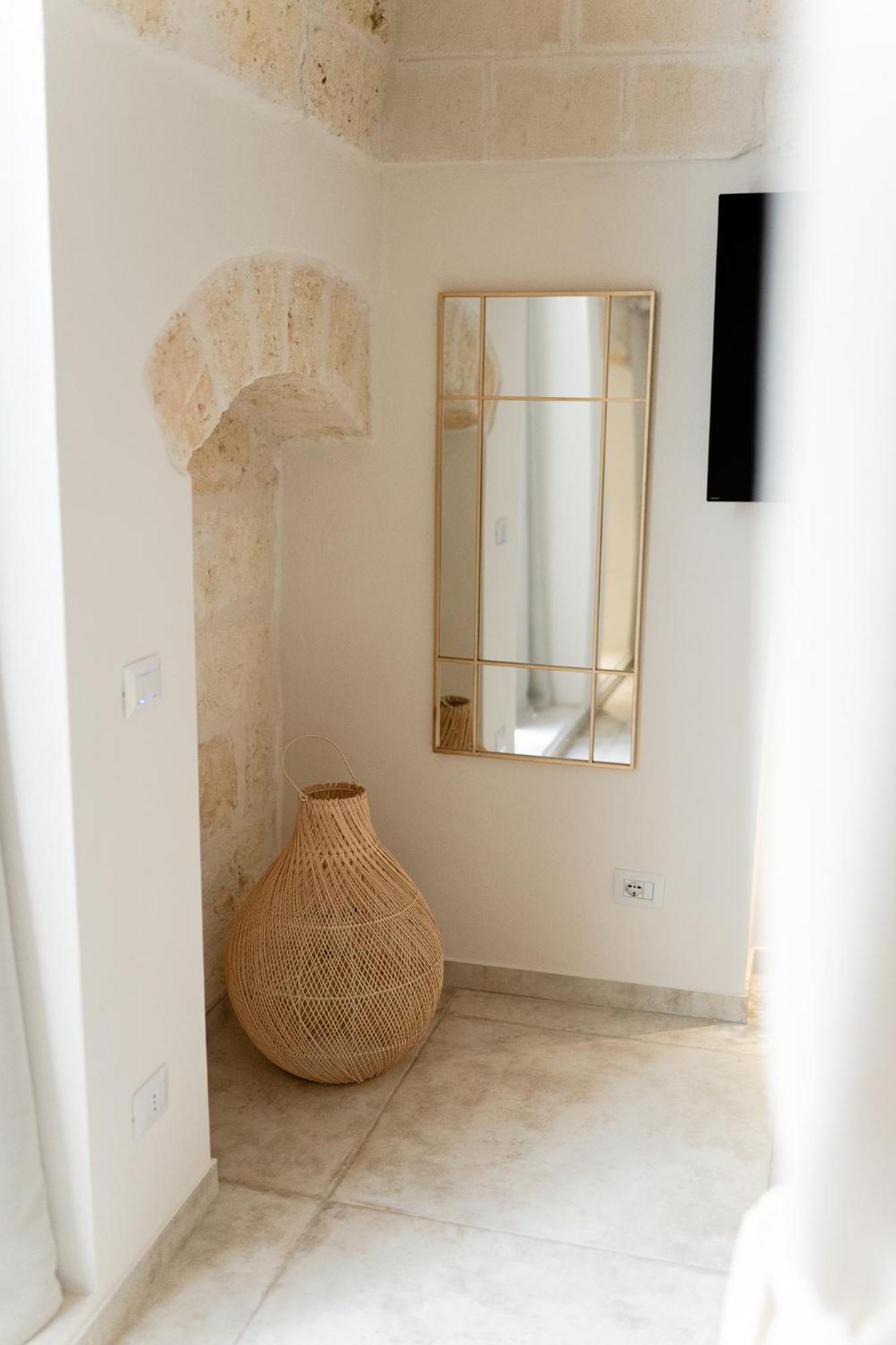 Aurluna Luxury Suites Bari Zewnętrze zdjęcie